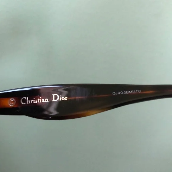 Christian Dior Sunglasses w Case - Picture 6 of 11